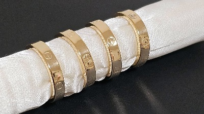 K18 Love Ring