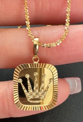 K18 RX Crown Pendant