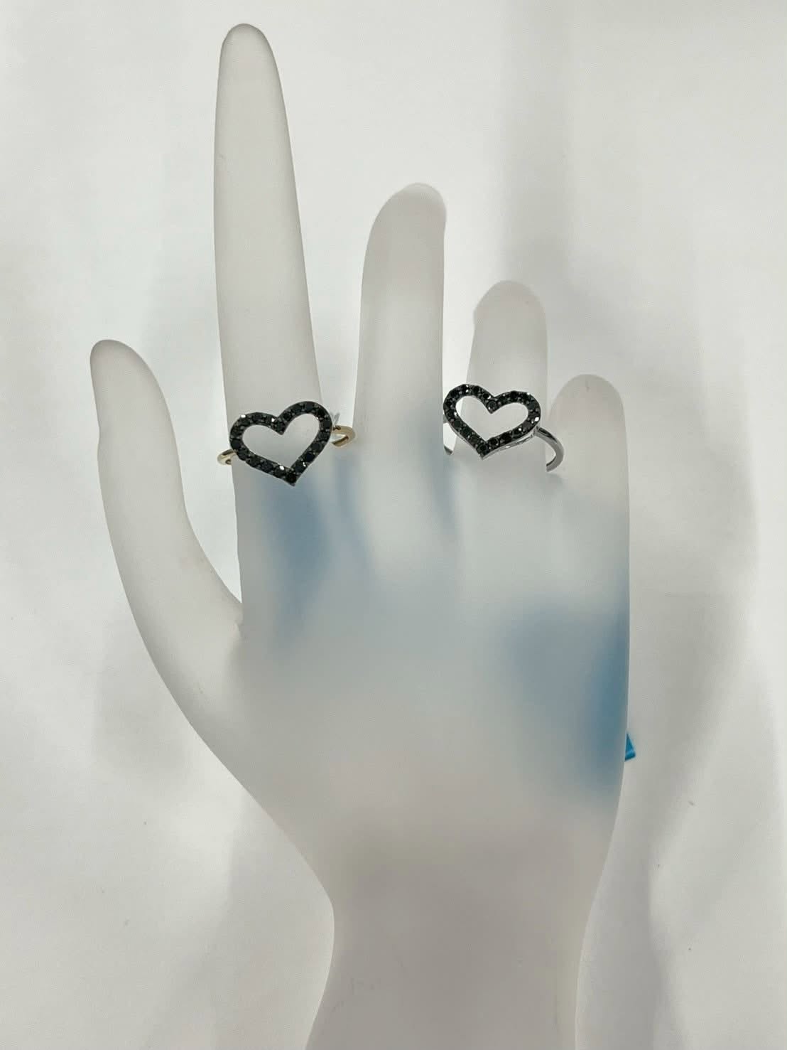Natural Heart Black Ring