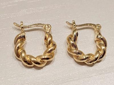K18 Spiral Hoop Earring 💝‼️ (1.24g)