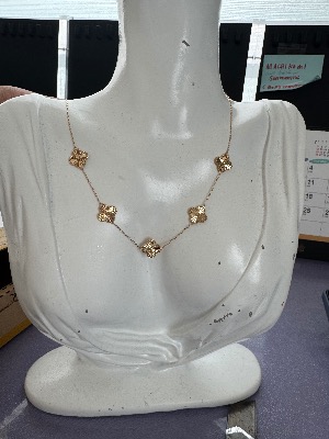 K18 5-Station Clover Necklace