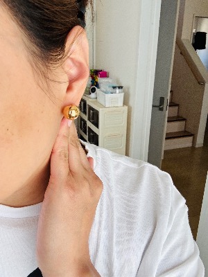 K18 Ball Stud Earring